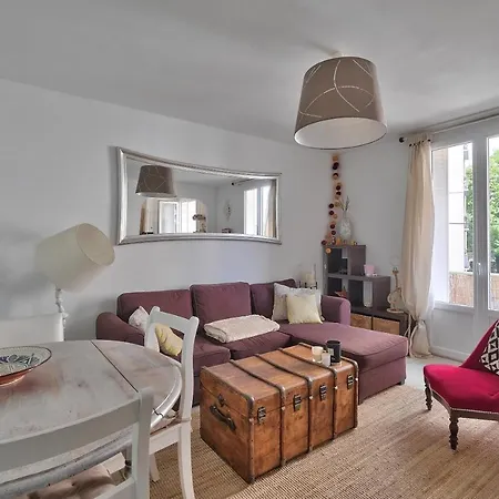 Spacious 42m2 With A Balcony*guilhemery* Apartamento